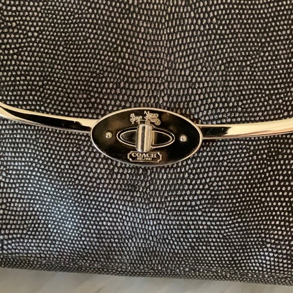 Coach Madison Sadie Flap Leather Satchel Bag Purse - Picture 2 of 16